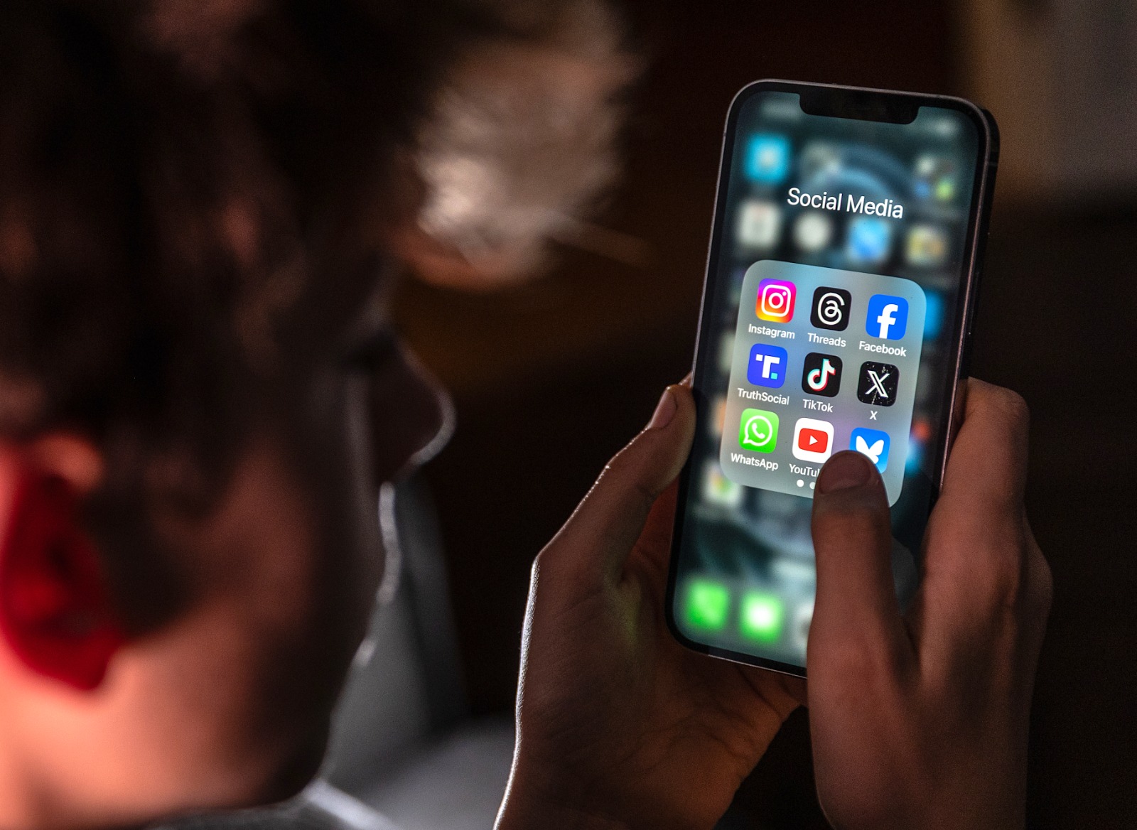 Supervisar el uso de redes sociales es clave para prevenir desapariciones y vulneración de derechos — imagen adicional